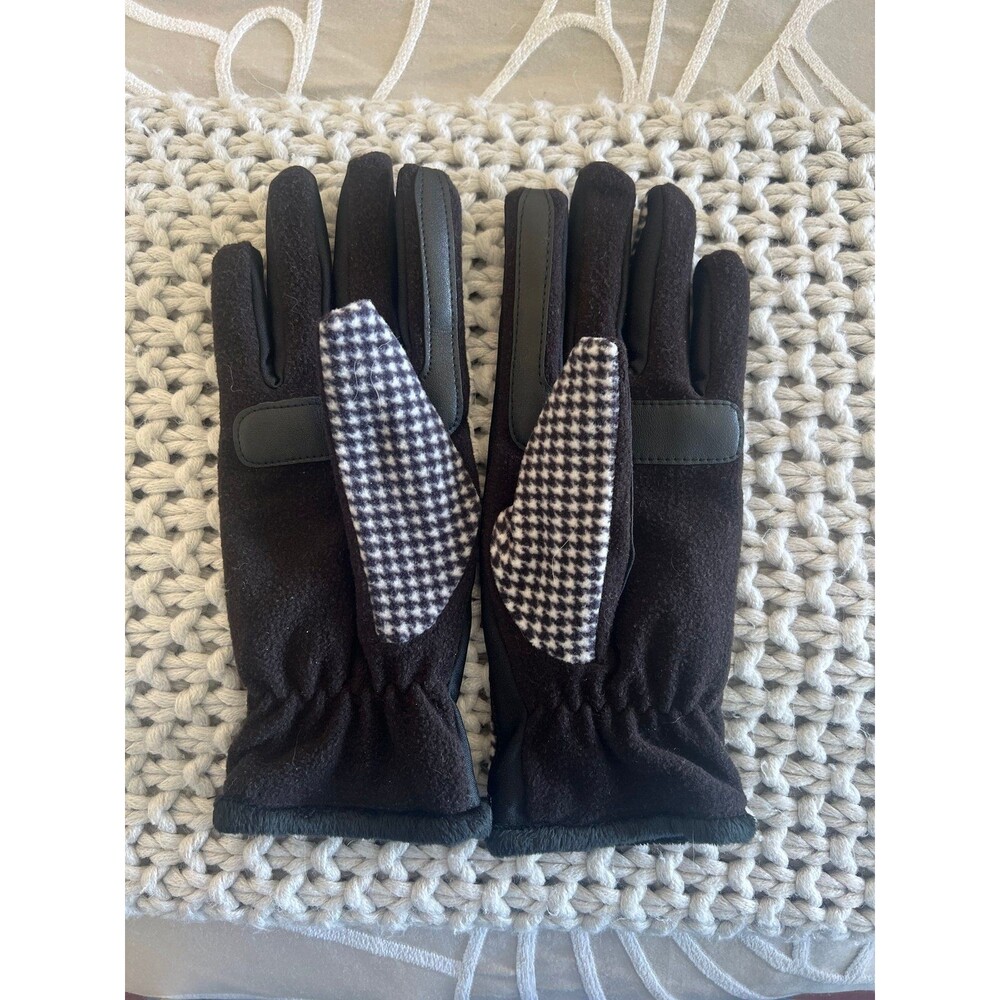 Gloves - Picture 2 of 2